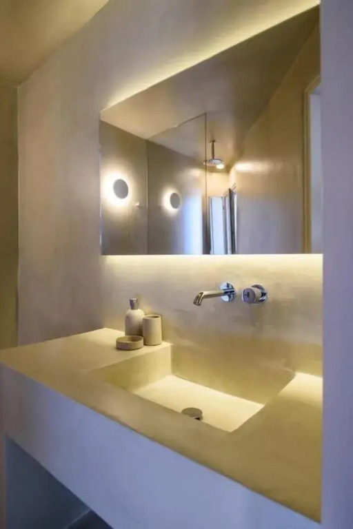 Santopaz Suites