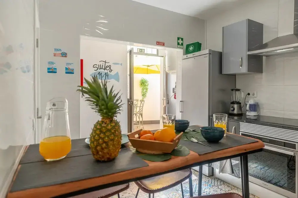 Leevin Stay Guesthouse