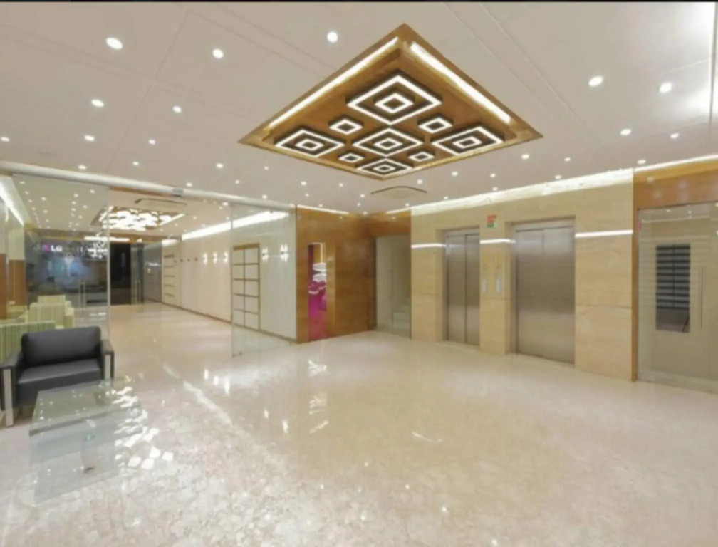 Hotel Silver Heights