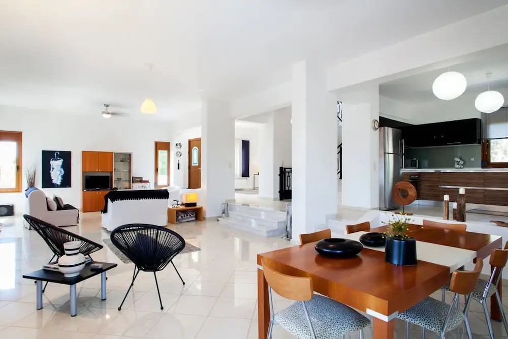 Artemis Spacious Luxury Villa With XL Private Pool