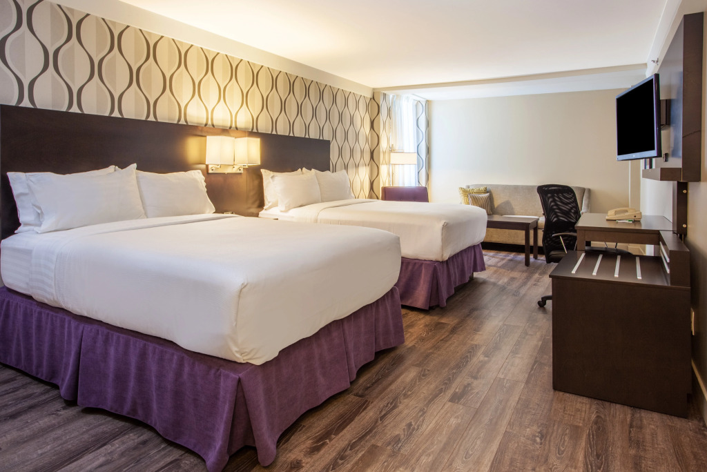 Holiday Inn Toronto International Airport by IHG