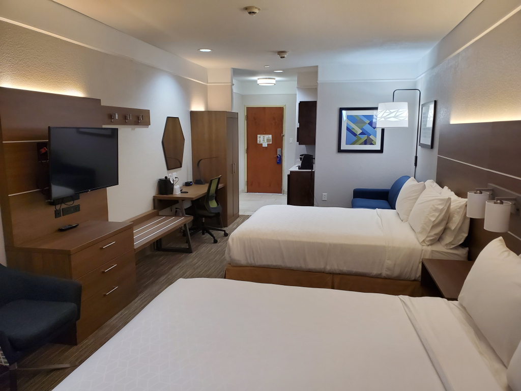 Holiday Inn Express & Suites Galveston West-Seawall by IHG