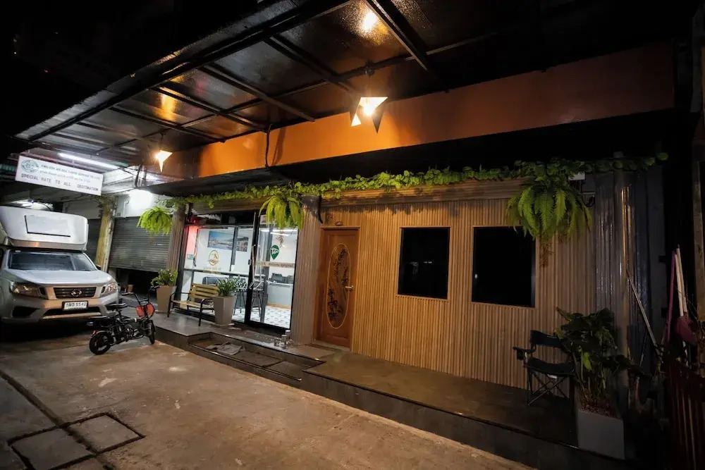 Pratunam Family House 2