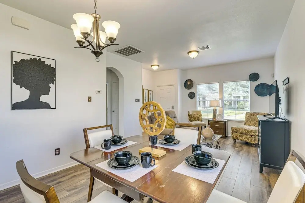 Family-friendly Houston Home: Soccer Fans Welcome!