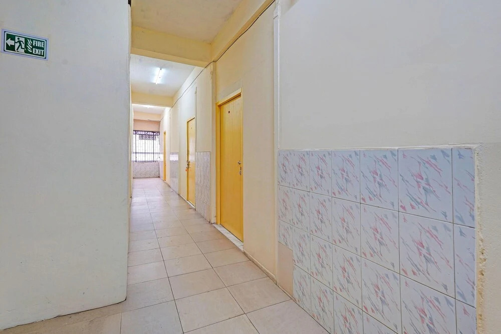 Classic With Twin Beddelmon Residency