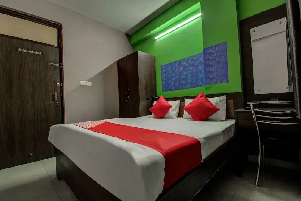 OYO 23108 Hotel Bagga Vilas