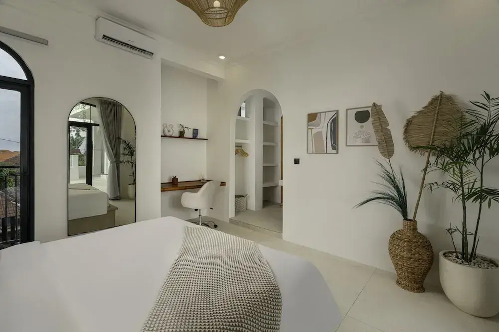 Casa Amor by GORO