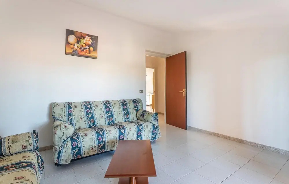 Nice Apartment in Cuglieri With 2 Bedrooms