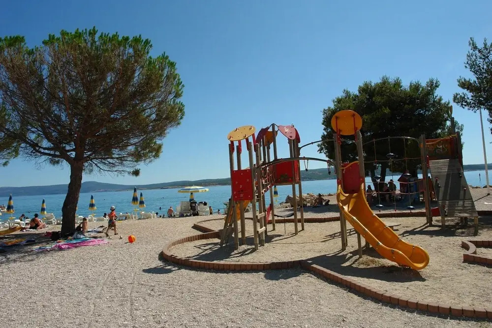 Apartments Feda