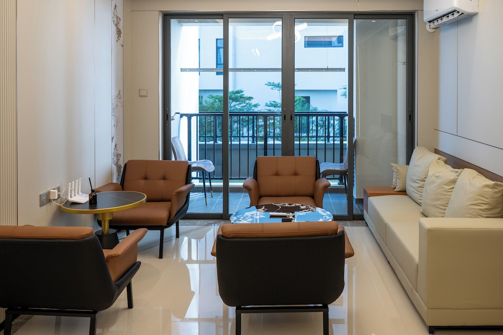 STAR Hotel