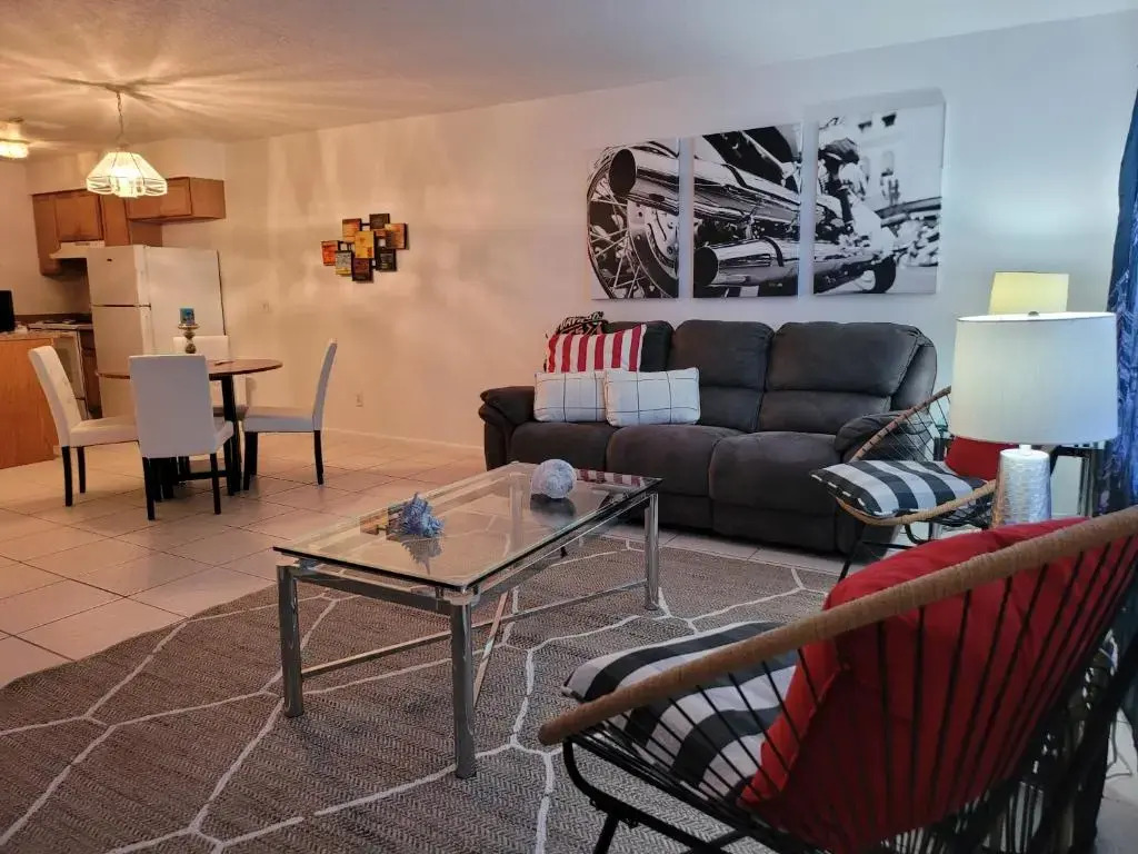 #2 Walking Distance From The Beach