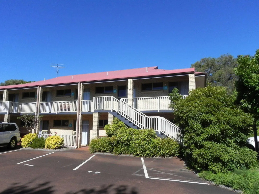 Busselton Villas and Glamping Village