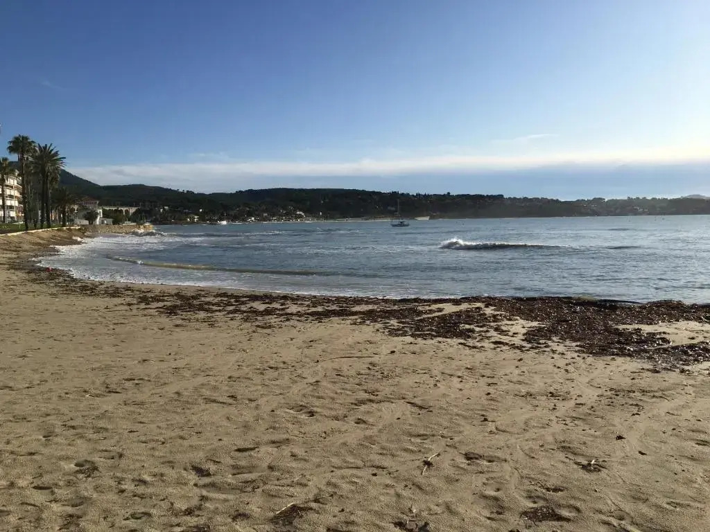 O FIL DE L'EAU BANDOL - App A05 - T3 avec Jardin et terrasse