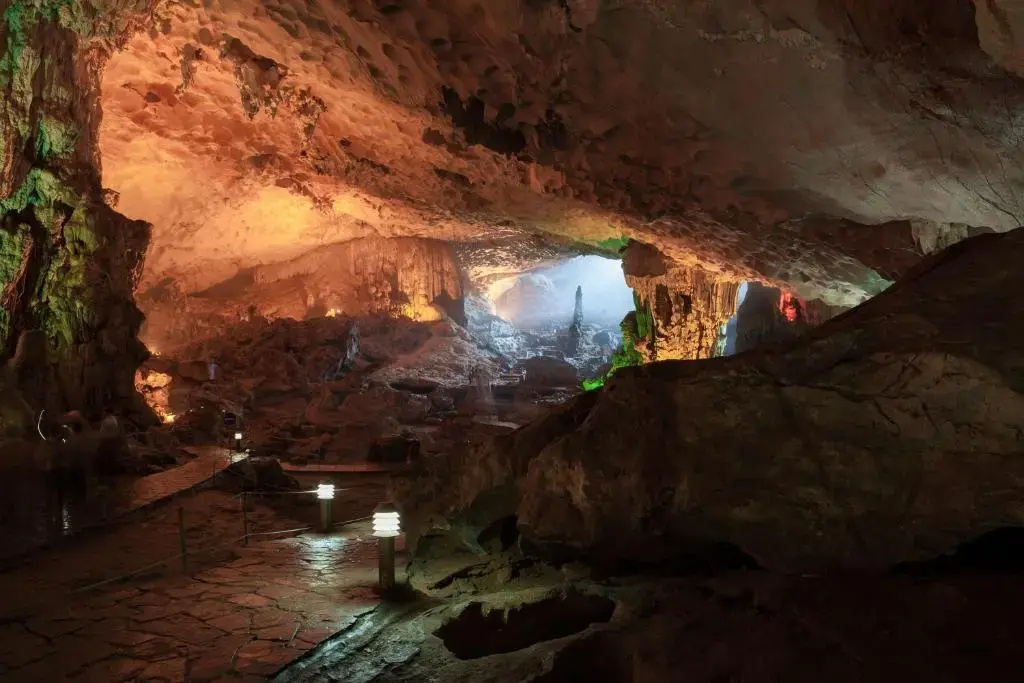 Halong Bay Full Day Trip - 6 Hours Route