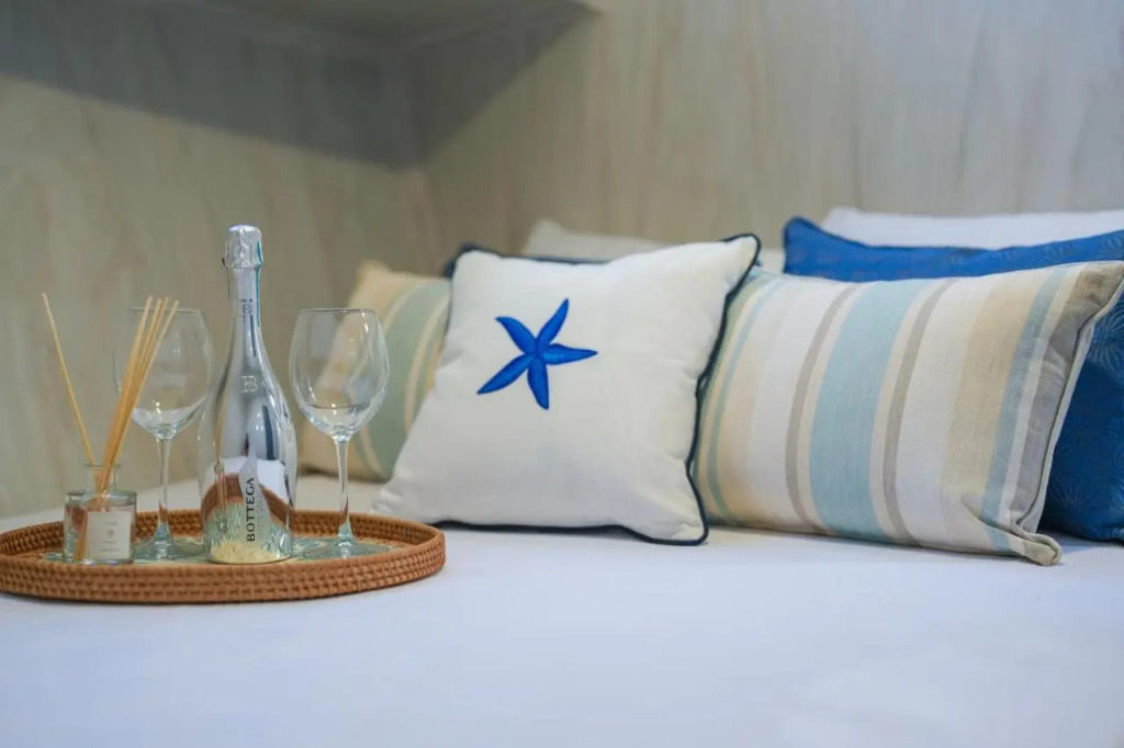 Tarsu Yacht Hotel