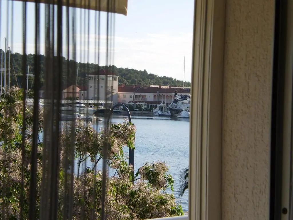 Apartments Vala