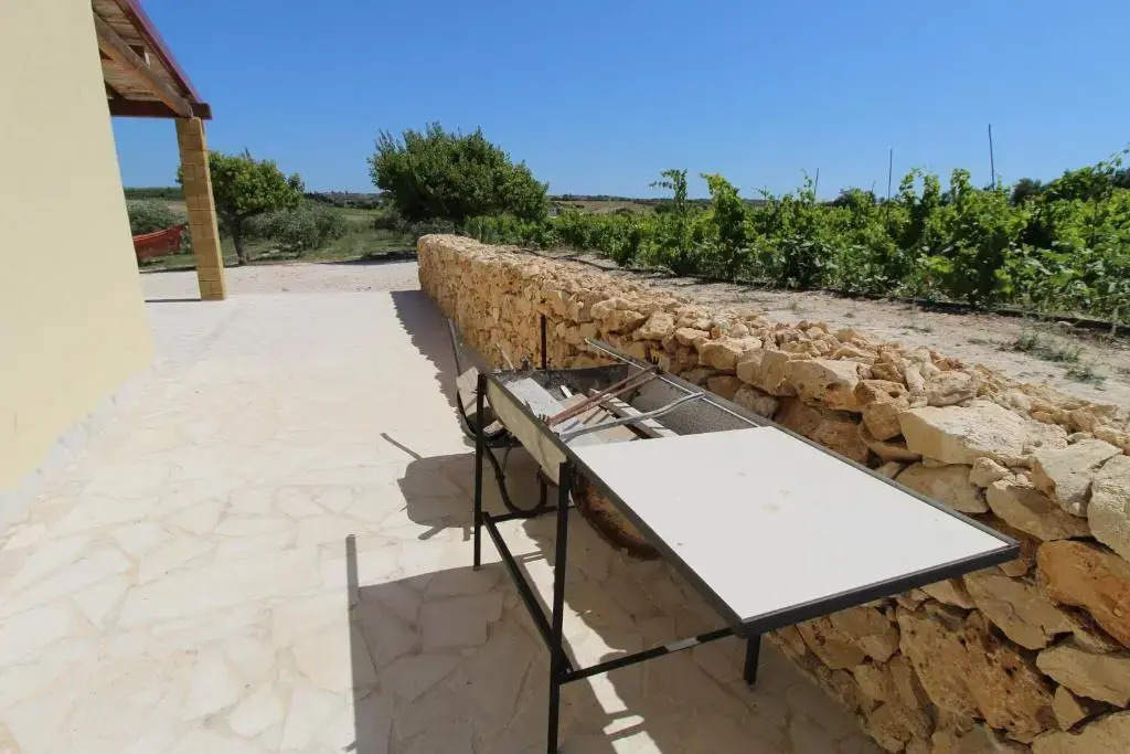Scalecci, country home