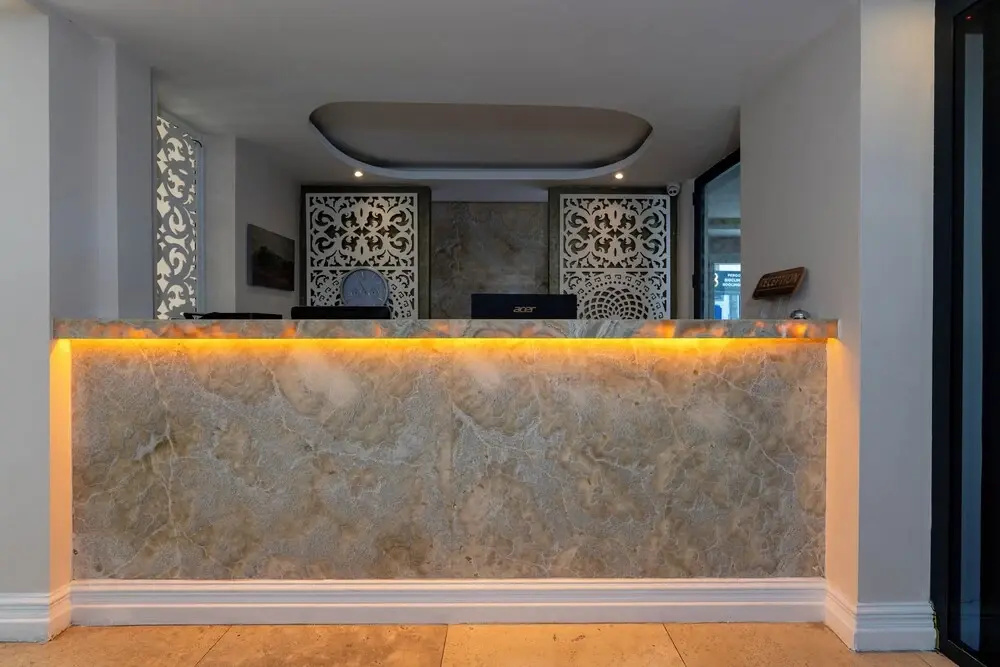 Olivias Group Hotel