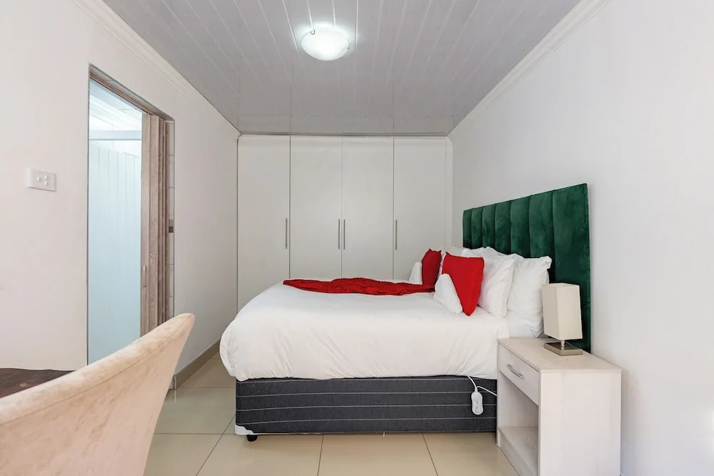Safi Self-Catering Suites