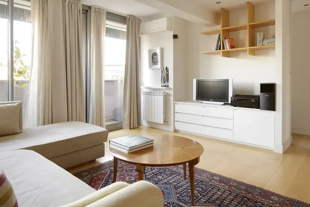 Araba Parkea Apartment by FeelFree Rentals
