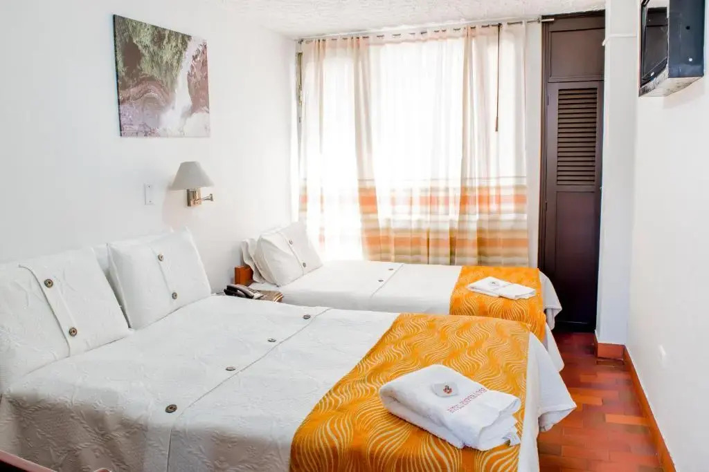 Hotel Emperador