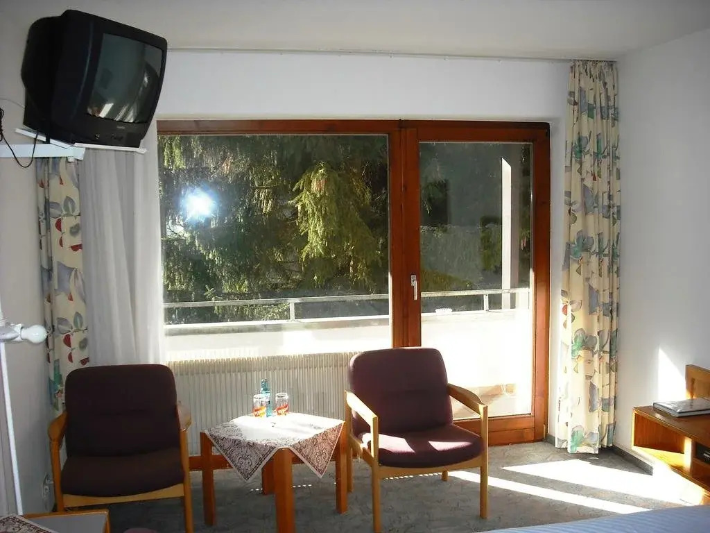 Schweizer Hotel an der Glatt