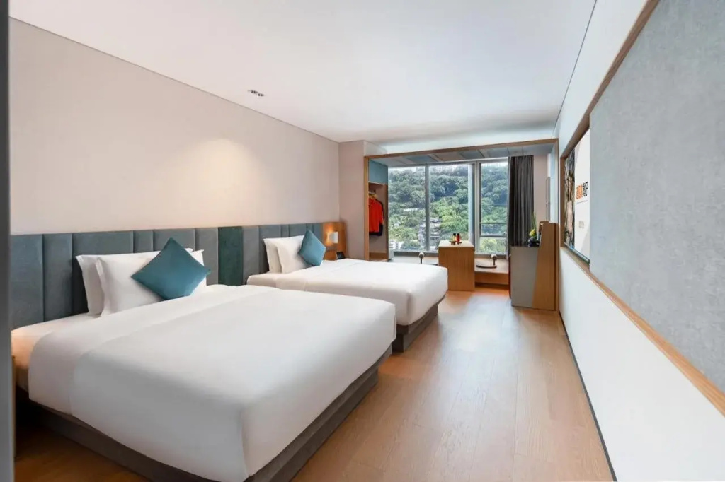 Pagoda Design Hotel ChongQing Near By LiZiBa HongYa Cave