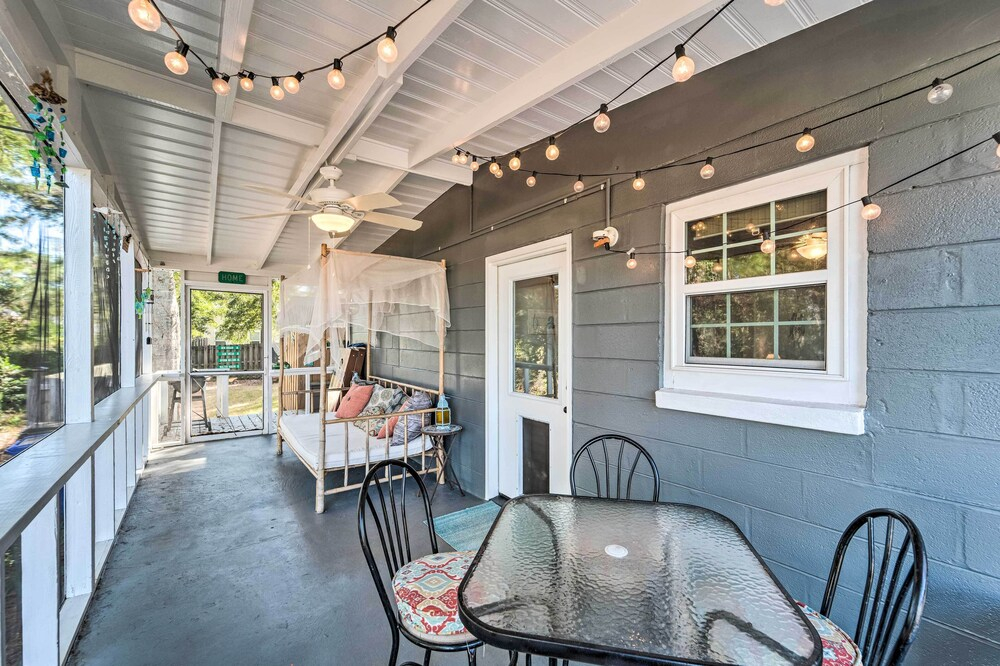 Updated Oak Island Getaway Near Fishing Dock!