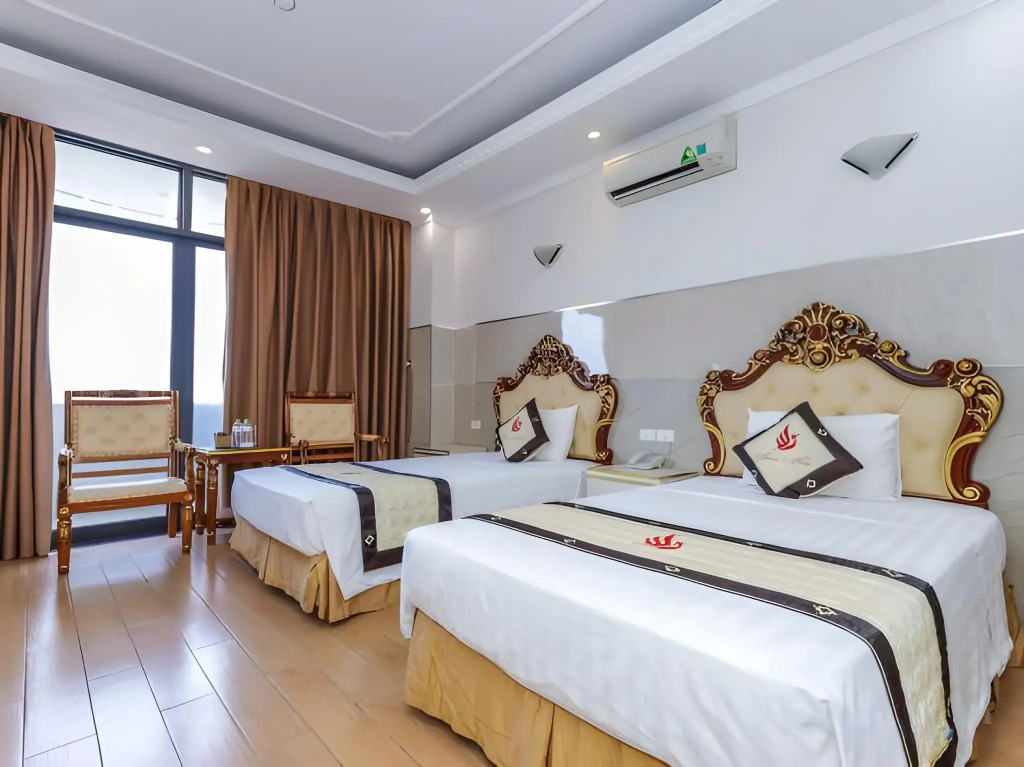 Phoenix Hotel