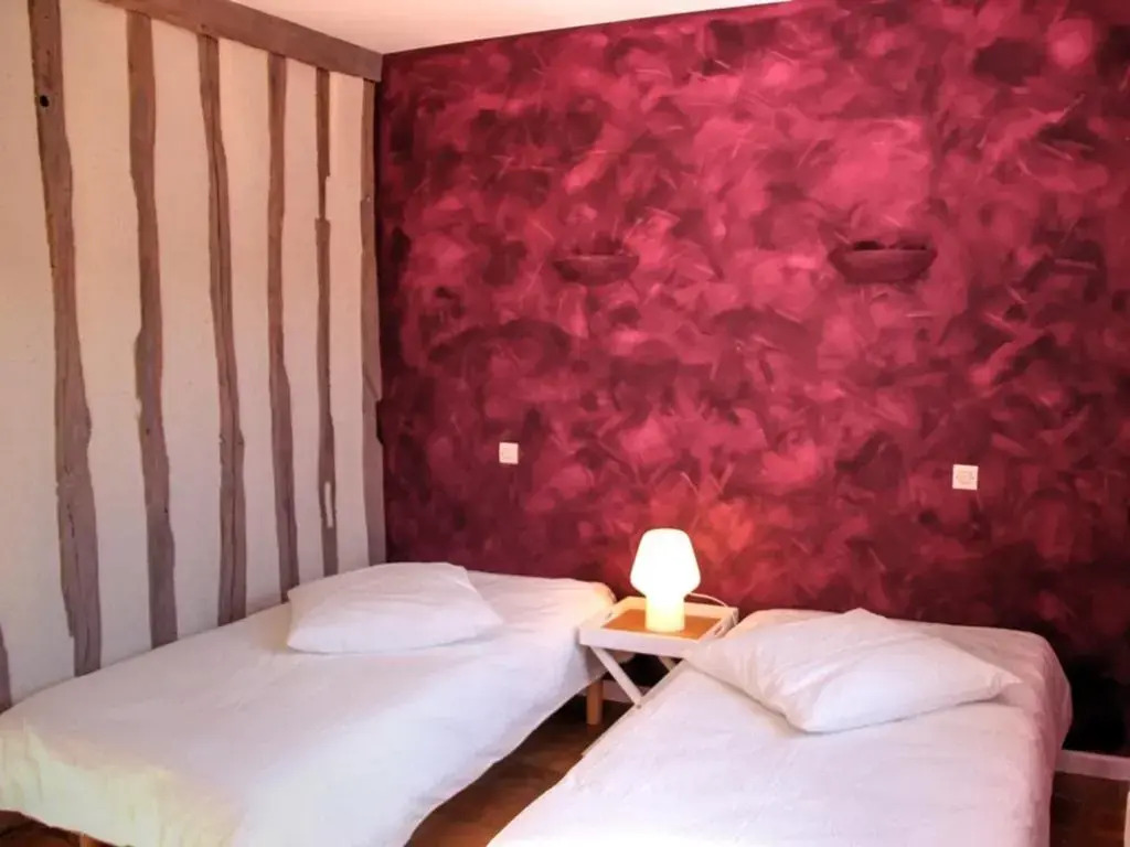 Gîte rural proche châteaux, animaux bienvenus, grand jardin - FR-1-381-68