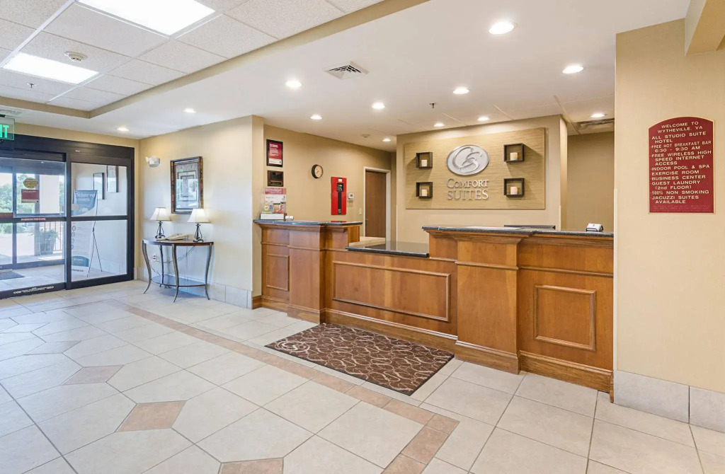 Comfort Suites Wytheville near Conference Center