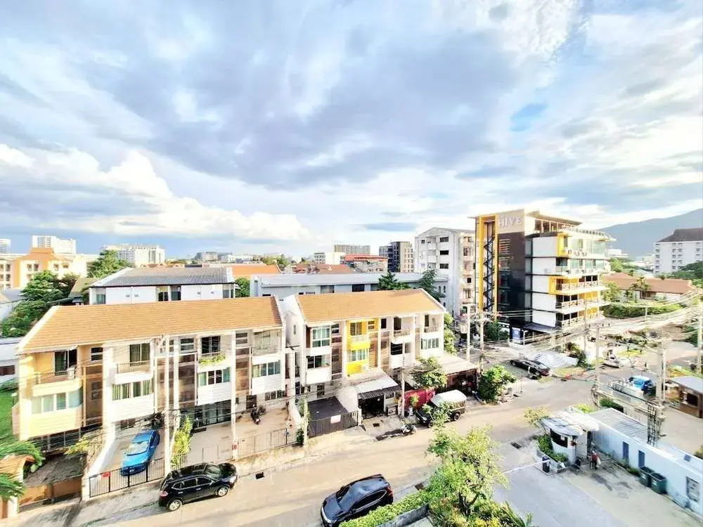 S Condo Nimman Room