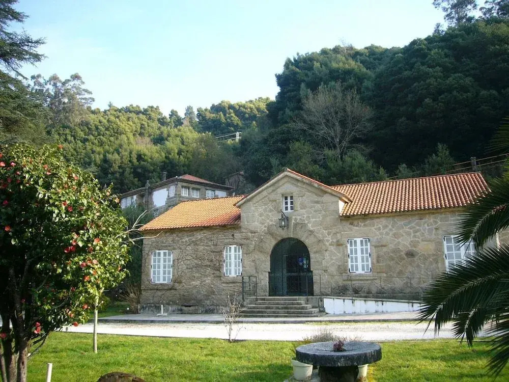 Hotel de Naturaleza Pesquería del Tambre