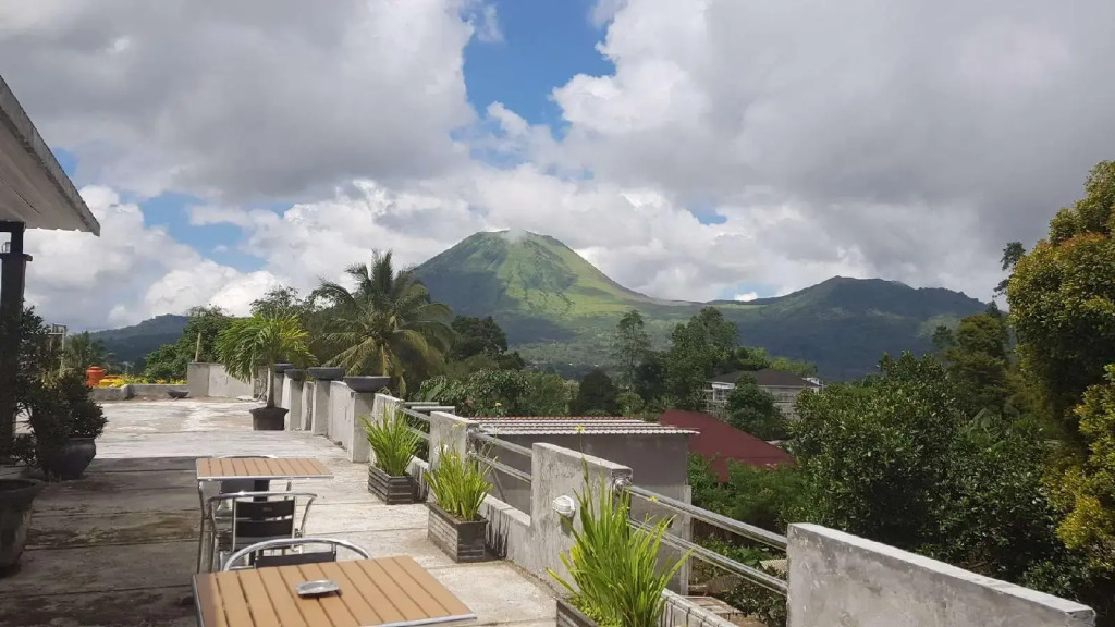 Jhoanie Hotel