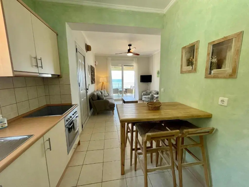 Villa Alemar House with Private pool and Spectacular sea views just 150m to the beach