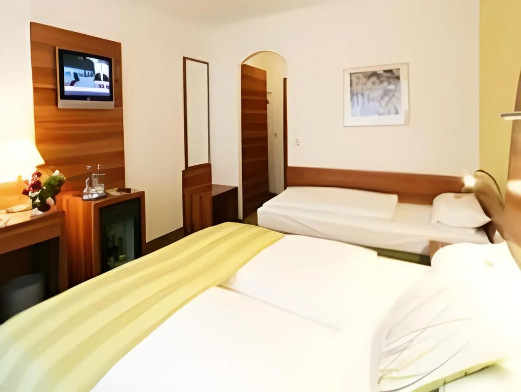 Hotel Wallis