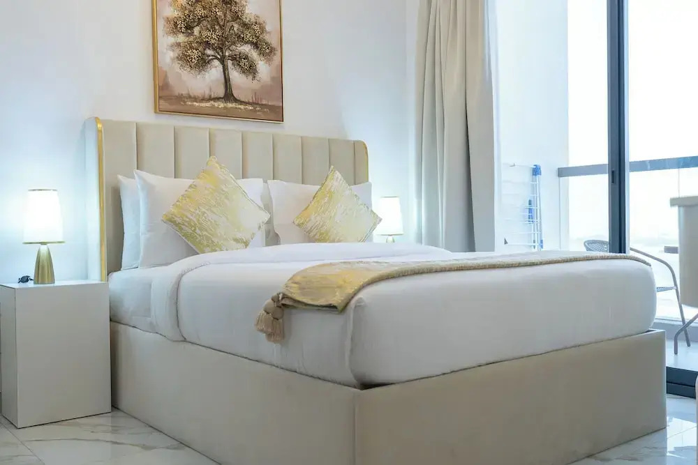 Vogue Elegance Olivz Residence by Danube