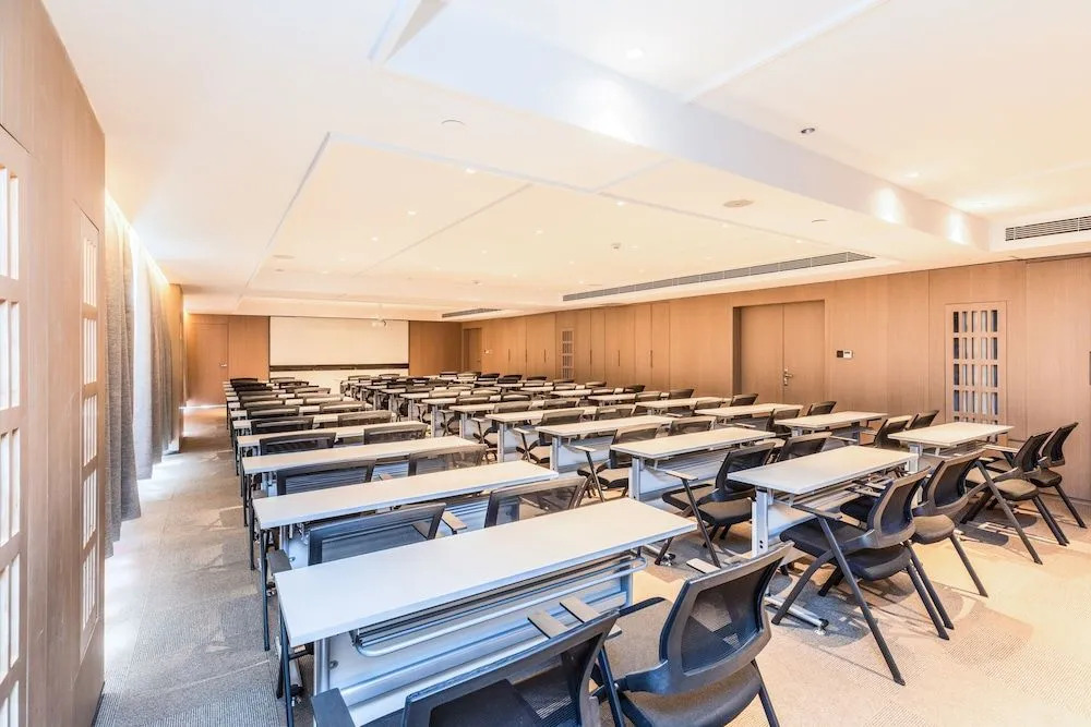 Atour Hotel Qingdao Airport Chengyang Wanxianghui
