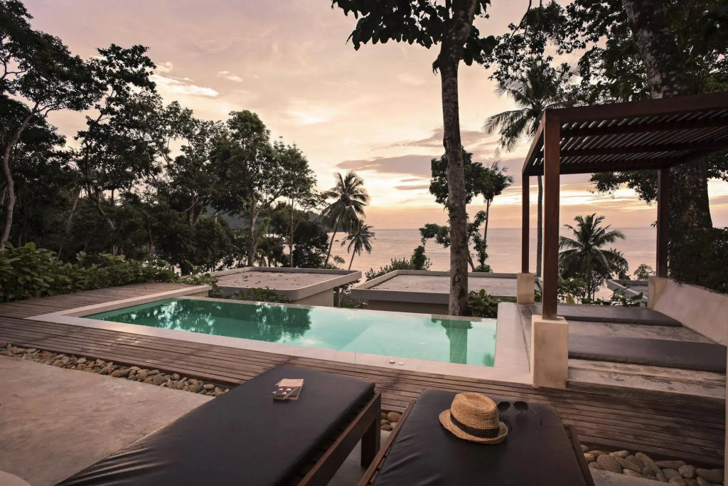 Nest Sense Resort