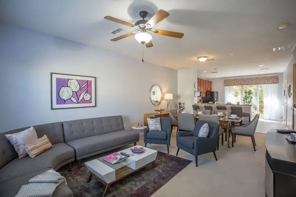 Dolce Deluxe Townhome 3 Bedroom Condo by Redawning