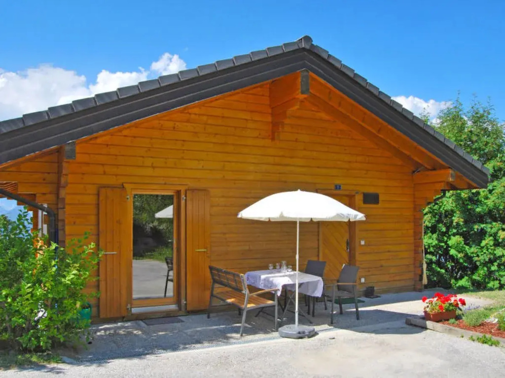 Chalet Lara by Interhome