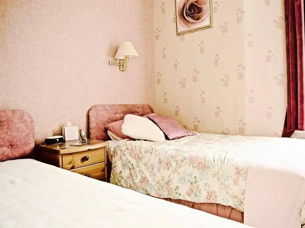 Poltair Guest House