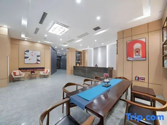 Wharton Brunel Hotel (Guilin Railway Station Vientiane City Branch)