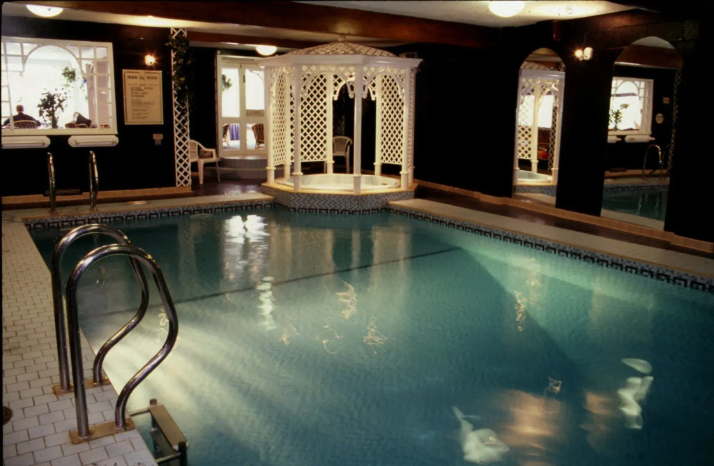 Park Manor Hotel