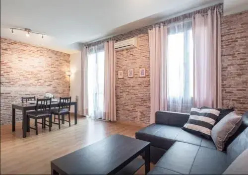 Central Apartment