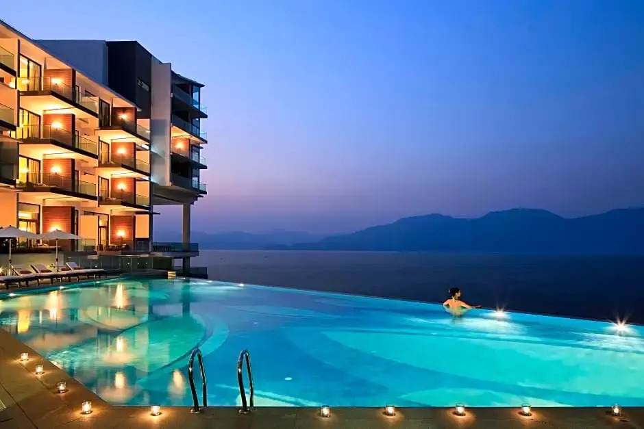 Crowne Plaza Huangshan Taiping Lake