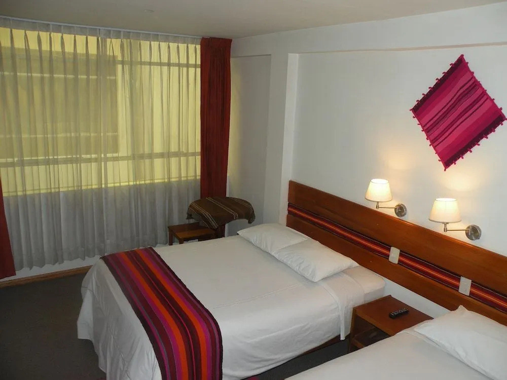 Cantuta Inn