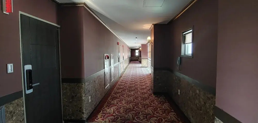 World Tourist Hotel