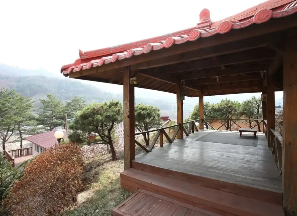 Chogajip Hwangto Pension