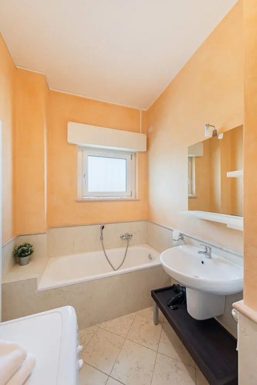 Residenza Miralago - 20 Porzia - Locazione BK